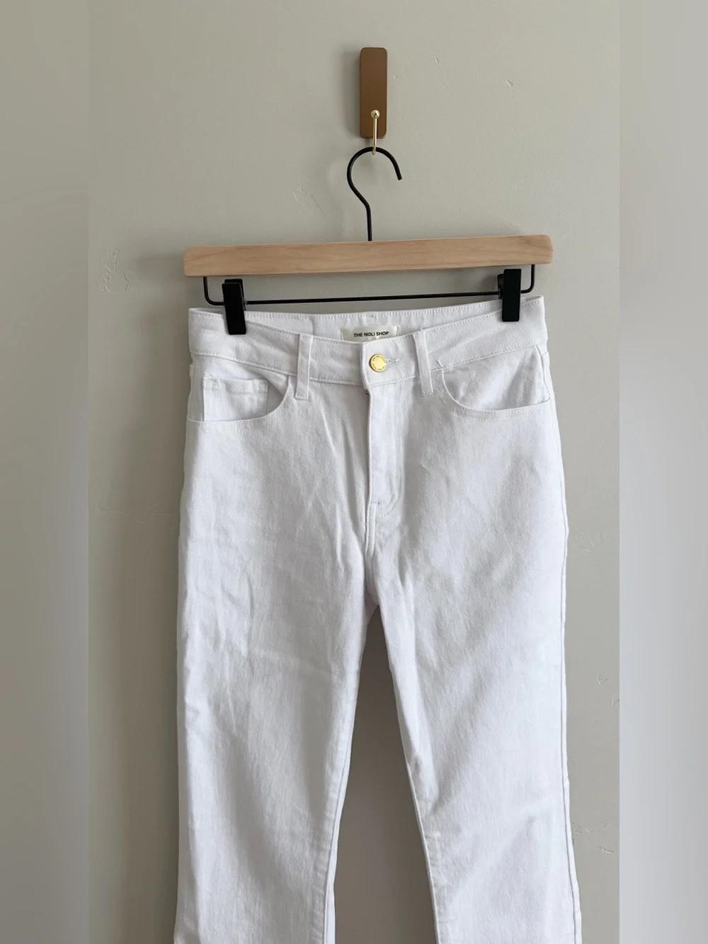 The Noli Shop Aria Flare Jean in White - Picture 6 of 10